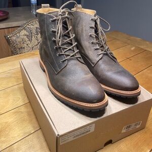 Nisolo Martin All Weather Boot Waxed Brown Size 11.5 New With Box